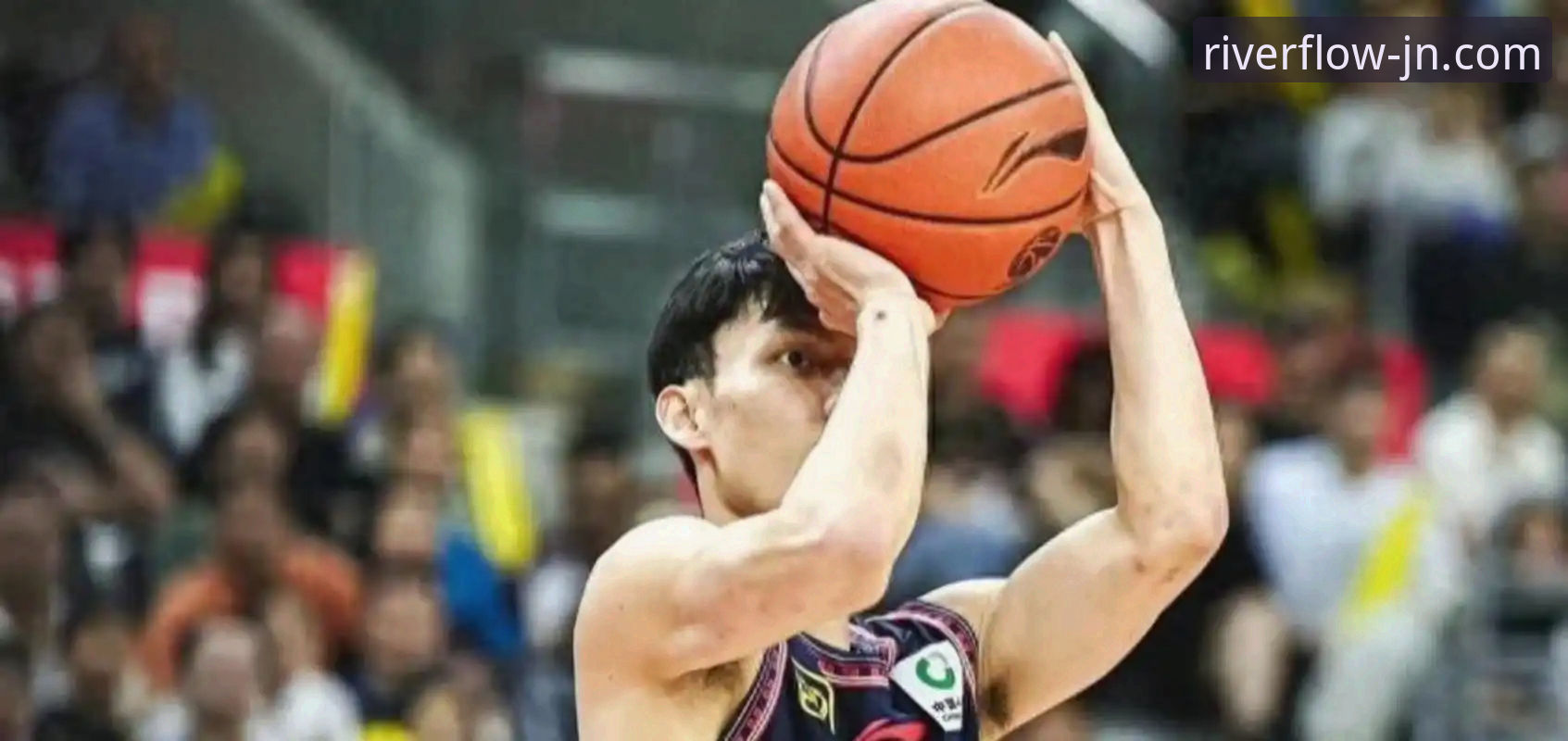 广东男篮逆转宁波的77-74之战，江南体育用户如何看懂关键球细节？