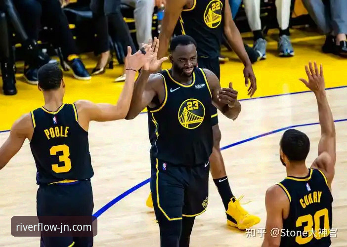 3个前瞻视角：解析骑士险胜背后的数据流与平台体验革新